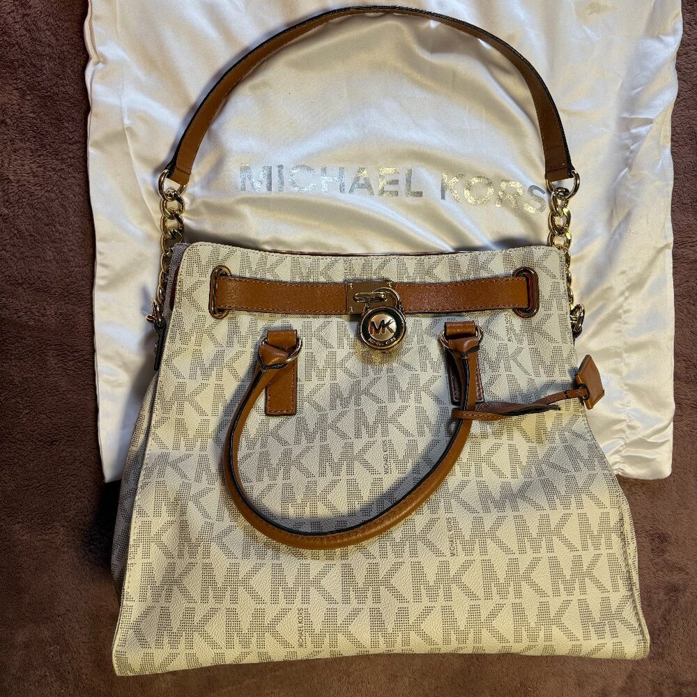Michael Kors Hamilton Large Logo Tote